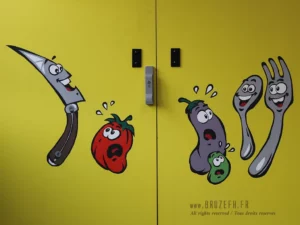 Légumes et Couverts par Bruzefh (détail), portes de la cafétéria de l'AFPA d'Albi